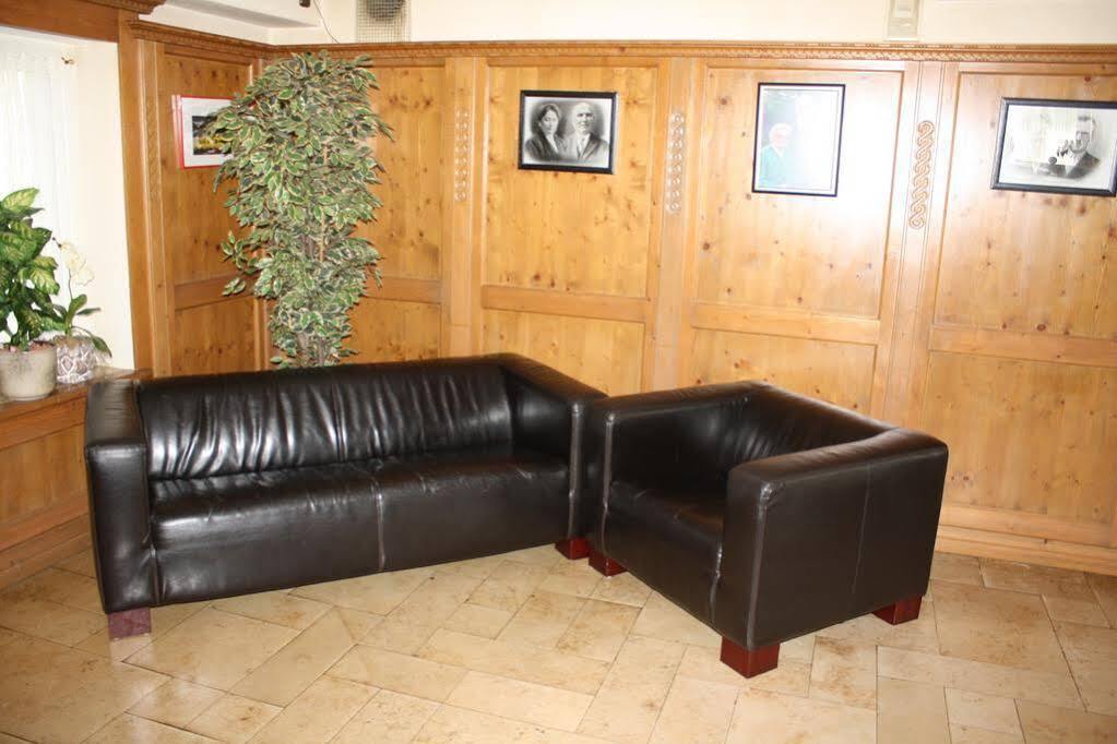 Wallmerod Hotel St. Hubertus מראה חיצוני תמונה